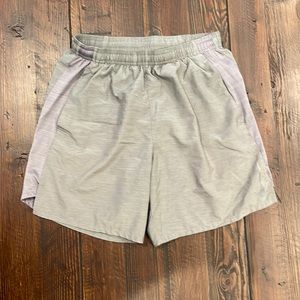 Men’s small Nike dry fit running shorts